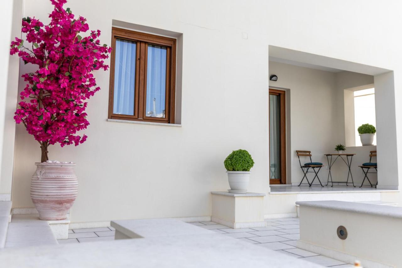 100 Steps - Harmony Apartment Naxos City Exterior photo